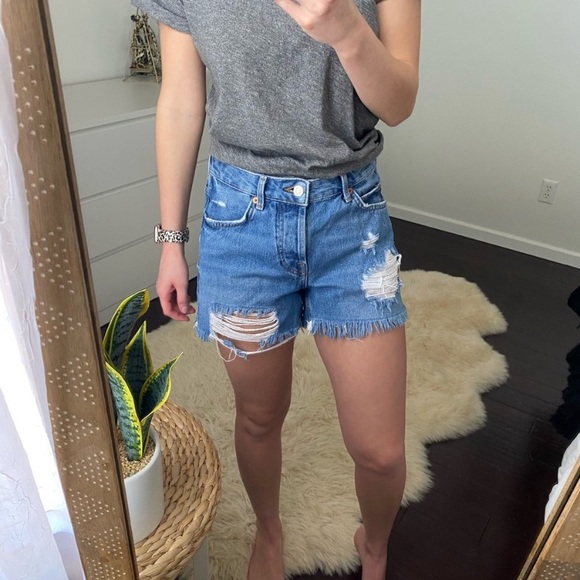 Topshop Pants - Topshop Ashley Ripped Boyfriend Button Up High Waisted Blue Shorts Holes Raw Hem